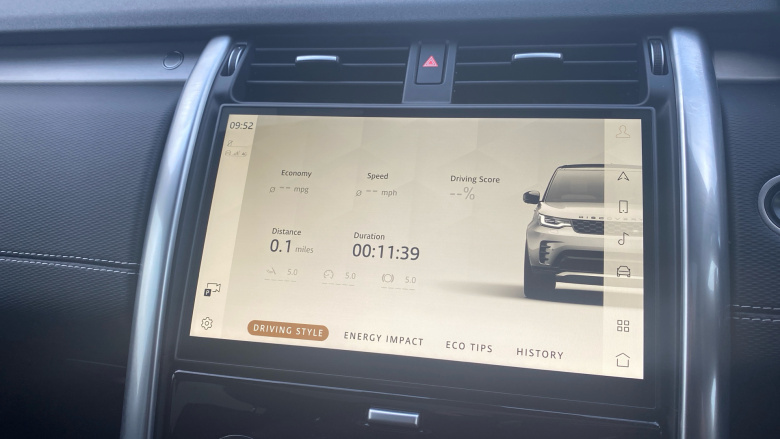 Land Rover Discovery 3.0 D300 Dynamic SE 5dr Auto Diesel Station Wagon